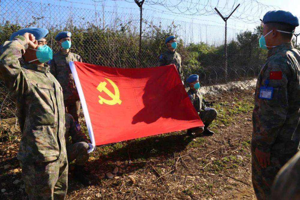 救援菠萝舞者